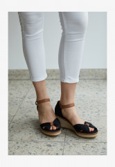 Tommy Hilfiger ICONIC ELBA  Platform sandals black ICONIC ELBA Сандалии на платформе черный