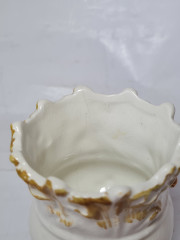 Bassano Italy Фарфоровая ваза, фиолетовый цветочный декор с оранжевыми цветочками и листочками, 8,5 x 6 см, Италия, 1960-70гг.