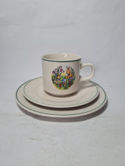 Чайное трио винтажное Hillary &amp; Bros. &quot;Пасхальные кролики на поляне&quot;, уникальный дизайн, фарфор, Англия, 1970-80гг.