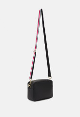 Tommy Hilfiger ICONIC CAMERA BAG Across body bag black ICONIC CAMERA BAG Сумка через плечо черный