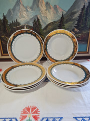 H&amp;C Czechoslovakia Набор тарелок Белый фарфор с зелено-золотым  ободком, 4шт х 23 x 3,5 см и 4шт х 24,5 x 3 см, Чехословакия, 1960-70гг.