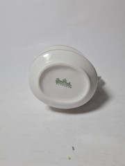 Rosenthal Bavaria, дизайнер Tapio Wirkkala Элегантный винтажный молочник, белый фарформ с золотым узором, 9,5см х 10,5см, Германия, 1960-70гг.