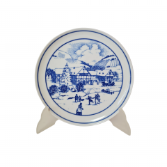 Сервировочная тарелка винтажная Hutschenreuther в бело-синих тонах &quot;Зимний день&quot;, 20 x 2,5 см, Германия, 1960-70гг.