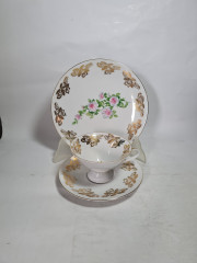 Чайное трио винтажное Bareuther Waldsassen Bavaria с розовыми цветами и золотым декором, фарфор, Германия, 1960-70гг.