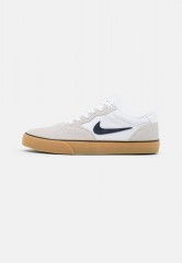 Nike SB CHRON 2 UNISEX Sneaker low white/obsidian/white/light brown/black CHRON 2 UNISEX Низкие кроссовки женские белый/обсидиан/белый/светло-коричневый/черный