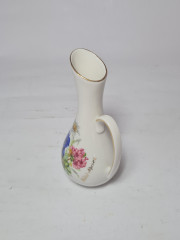 RK Bavaria Белая фарфоровая ваза с ручкой &quot;Разноцветный букет цветов&quot;, 13,5 x 6 см, Германия, 1960-70гг.