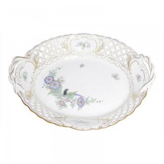 Meissen Meissen  'Neuer Ausschnitt - Indische Fels- Blumen- und Vogelmalerei 125 bunt mit Goldrand' Korb mit Durchbruch 27 cm Мейсен &quot;Новая секция - индийские скалы, цветы и птицы, роспись 125 разноцветных с золотым ободком&quot; корзина с прорывом 27 см