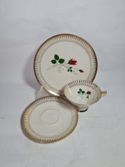 Чайное трио винтажное Winterling Roslau Bavaria &quot;Алая роза&quot; с золотым орнаментом, фарфор, Германия, 1960-70гг.