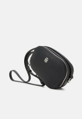 Tommy Hilfiger ELEMENT CAMERA BAG Across body bag black СУМКА ДЛЯ КАМЕРЫ ELEMENT Сумка через плечо черный