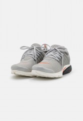 Nike Sportswear AIR PRESTO GEL UNISEX Sneaker low grey fog/team orange/sail/particle grey AIR PRESTO GEL UNISEX Низкие кроссовки женские серый туман/командный оранжевый/парус/серая частица