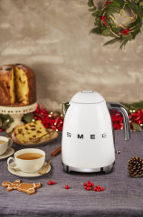Smeg Smeg Wasserkocher KLF03WHEU, 1,7 l, 2400 W Чайник Smeg KLF03WHEU, 1,7 л, 2400 Вт