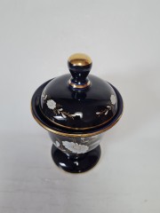 KERAMOS Сахарница "Цветы на синем фоне" с позолотой, 18.5смx12.5см, Италия, 1950-60гг.