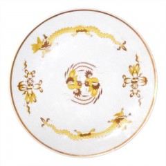 Meissen Meissen  'Neuer Ausschnitt - Reicher Drache gelb goldschattiert mit Goldrand' Wandteller 26 cm Meissen &quot;New Cutout - Rich Dragon желтое золото с золотым оттенком&quot; Настенная тарелка 26 см