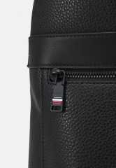 Tommy Hilfiger CENTRAL BACKPACK Rucksack black ЦЕНТРАЛЬНЫЙ РЮКЗАК Рюкзак черный