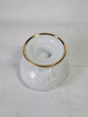 Ваза винтажная Royal KPM Bavaria, белая с золотистой каймой, фарфор, ручная работа, 9 см, Германия, 1970-80гг.