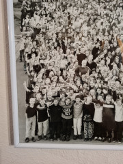 Фотография винтажная, ученики с учителем, под стеклом, 51 x 41,5 см, Германия, 1970-80гг.