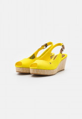 Tommy Hilfiger ICONIC ELBA SLING BACK WEDGE Platform sandals vivid yellow ICONIC ELBA SLING BACK WEDGE Сандалии на платформе ярко-желтый