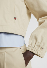 Tommy Hilfiger CROPPED FIT TWILL Summer jacket classic beige CROPPED FIT TWILL Летняя куртка классический бежевый