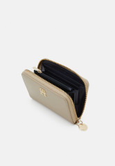Tommy Hilfiger TH CHIC MED ZA Wallet beige TH CHIC MED ZA Кошелек бежевый
