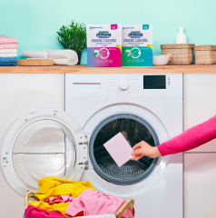 Dr. Beckmann MAGIC LEAVES Waschmittel-Blatter Color, Листы для стирки цветного белья со свежим цветочным ароматом, 25 шт