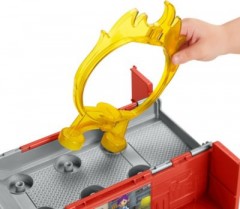 Mattel Blaze und die Monstermaschinen Stunt-Transporter Blaze and the Monster Machines Stunt Transporter