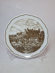 Тарелка декоративная винтажная Hutschenreuther, белый фарфор с рисунком в коричневых тонах &quot;Винодельческие районы Германии&quot;, 20 x 2,5 см, Германия, 1960-70гг.