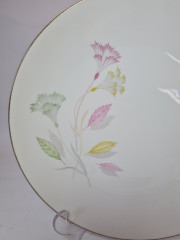 Тарелка винтажная Schonwald, белый фарфор с цветочным декором и позолоченным ободком, 25,5 x 2,5 см, Германия, 1960-70гг.