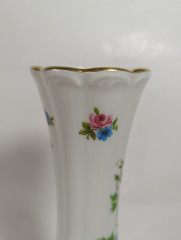Ваза винтажная Royal KPM Bavaria, с розово-голубыми цветами, средний размер, ручная работа, фарфор, 21 см, Германия, 1970-80гг.