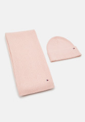 Tommy Hilfiger ESSENTIAL SCARF BEANIE SET Scarf sepia pink melange ESSENTIAL SCARF BEANIE SET Шарф сепия розовый меланж