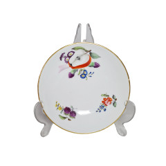 Тарелка винтажная Meissen, белый фарфор с разноцветными фруктовыми мотивами, цветочным декором и позолотой, 14,5 x 3,5 см, Германия, 1930-40гг.