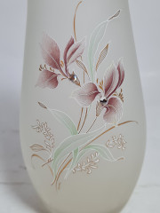 Ваза винтажная Creazioni V.R. с пастельными цветами, матовое стекло, 17.5 см, Италия, 1960-70гг.