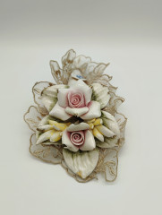 Статуэтка-свадебный сувенир винтажный Capodimonte &quot;Пастельные розы&quot;, фарфор/текстиль, Италия, 15 х 6 см, 1960-70гг.