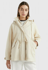 Tommy Hilfiger HOODED  Parka light sandalwood С КАПЮШОНОМ Парка светлое сандаловое дерево