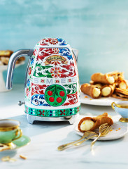 Smeg Smeg Wasserkocher Dolce Gabbana KLF03DGEU Wasserkocher, 1.7 l Чайник Smeg Dolce Gabbana Чайник KLF03DGEU, 1,7 л