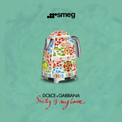 Smeg Smeg Wasserkocher Dolce Gabbana KLF03DGEU Wasserkocher, 1.7 l Чайник Smeg Dolce Gabbana Чайник KLF03DGEU, 1,7 л