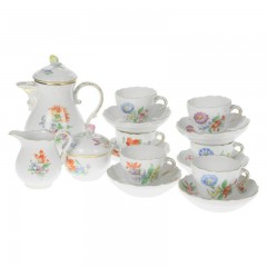Meissen Meissen  'Neuer Ausschnitt - Blume 3 mitte bunt mit Goldrand' Espressoservice 6 Personen 15-tlg. Meissen &quot;New cut - flower 3 центр разноцветный с золотым ободком&quot; Сервиз для эспрессо на 6 персон 15 предм.