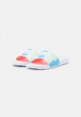Nike Sportswear VICTORI ONE SLIDE Pantolette flach white/bright mango/sapphire/light liquid lime VICTORI ONE SLIDE Мюли на плоской подошве белый/яркий манго/сапфир/светлый жидкий лайм