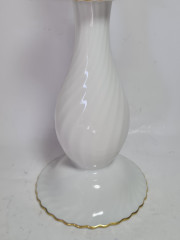 Подсвечник винтажный Alka Kunst / Alboth&Kaiser Bavaria с золотой каймой, фарфор, 21 см, Германия, 1960-70гг.